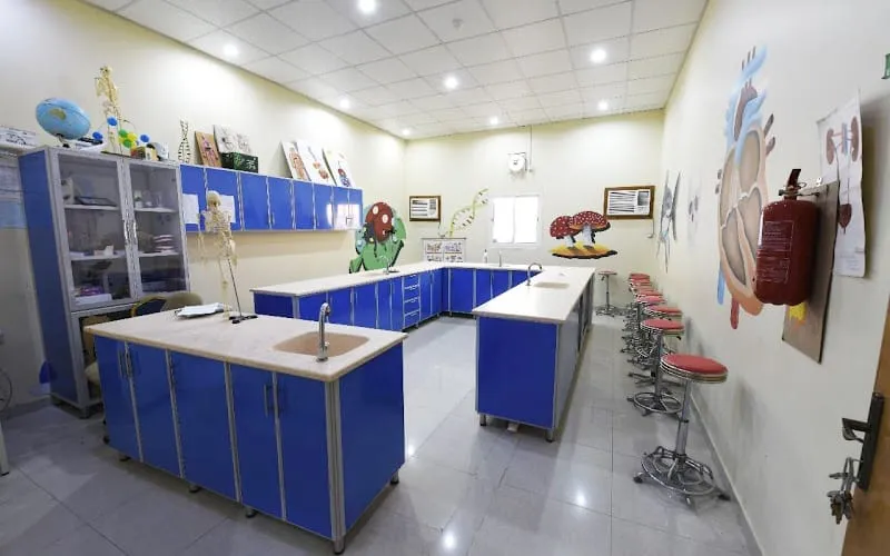 Ajial Yanbou Schools — أهلية school in Yanbu, Saudi Arabia
