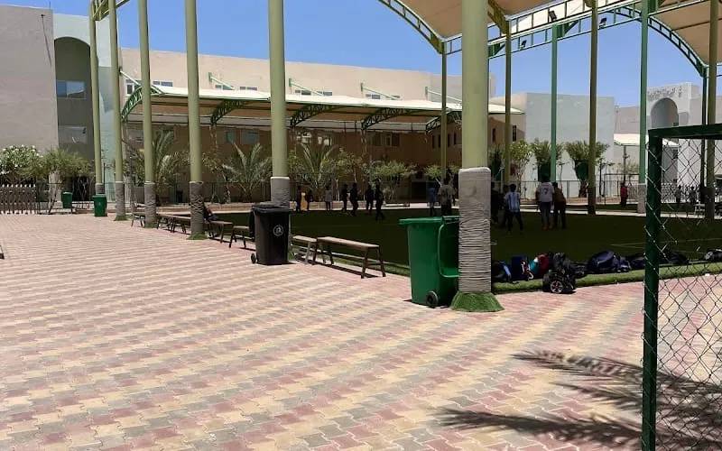 Al - Khadeq National Schools — أهلية school in Madinah, Saudi Arabia