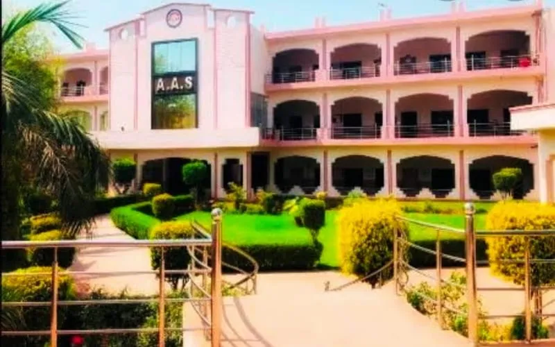 Alaknan National Schools — أهلية school in Madinah, Saudi Arabia