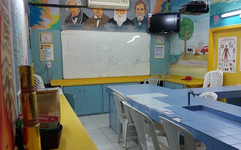 International Philippine School in Riyadh — عالمية school in Riyadh, Saudi Arabia