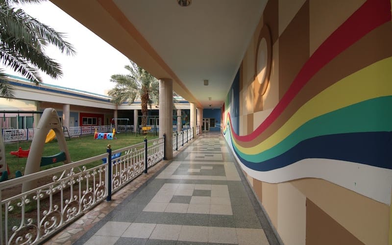 King Abdul Aziz Schools — أهلية school in Madinah, Saudi Arabia